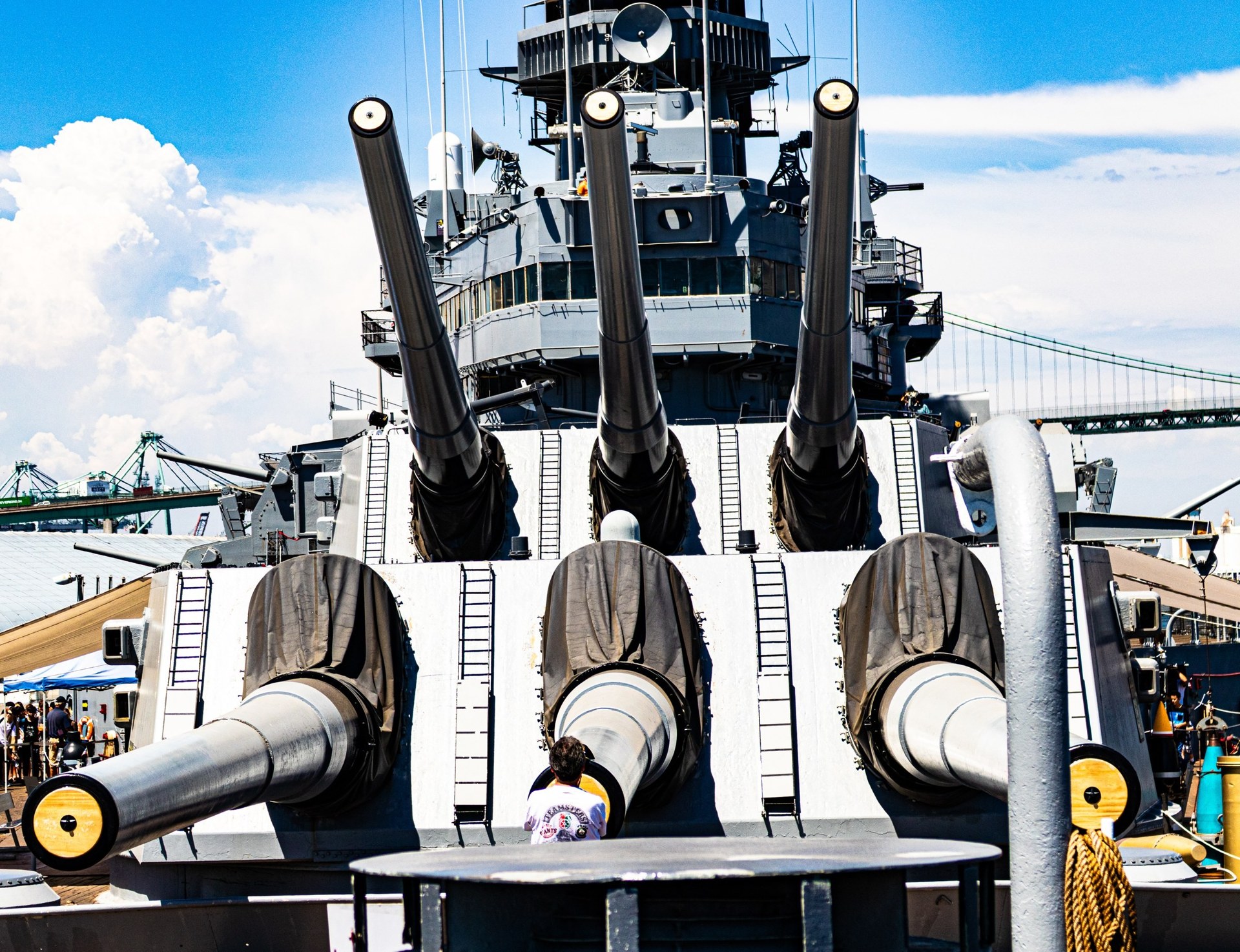 USS Iowa turret guns